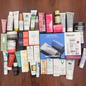 Skincare Sampler - NWT